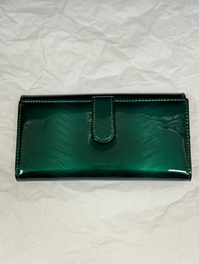 Sieviešu ādas maks