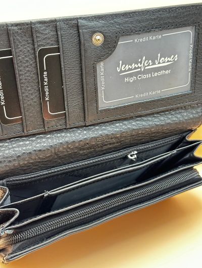 Sieviešu ādas maks  