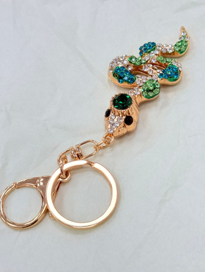 Atslēgu/somas piekariņš ar kristāliem 