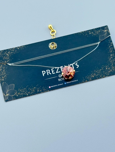 Neredzamā kaklarota ar persiku krāsas kristālu