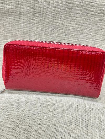 Sieviešu ādas maks