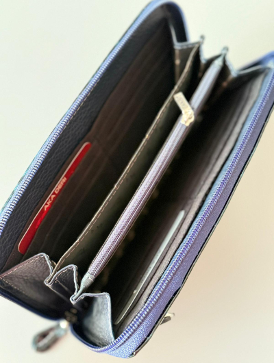 Sieviešu maks no dabīgās ādas ar krokodilādas efektu