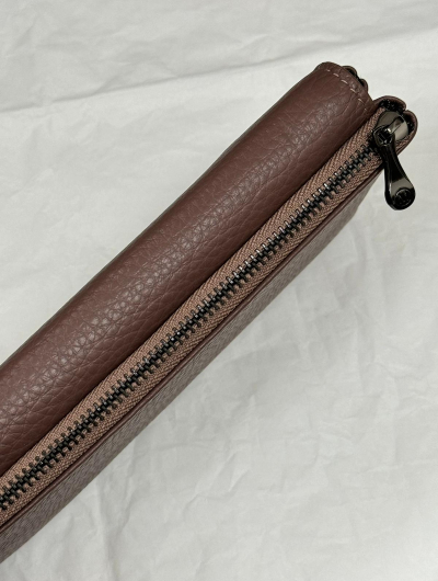 Sieviešu ādas maks