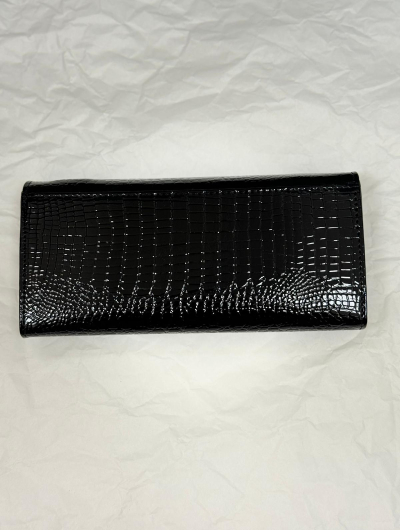 Sieviešu ādas maks