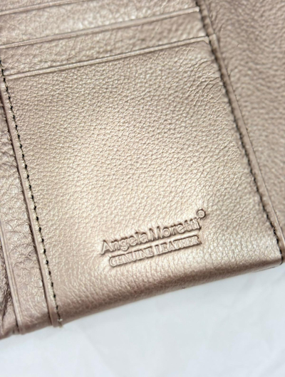 Sieviešu ādas maks