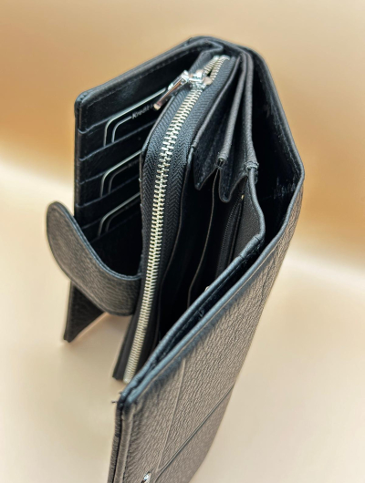 Sieviešu ādas maks  