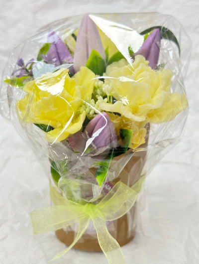 Ziepju ziedu pušķis