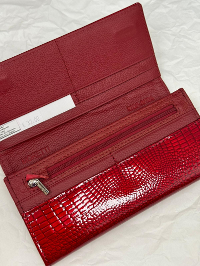 Sieviešu ādas maks