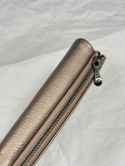 Sieviešu ādas maks